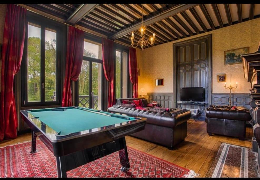 Le Manoir Du Val Douvres-la-Délivrande Exterior foto