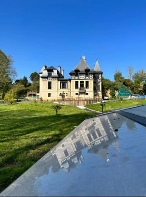 Le Manoir Du Val Douvres-la-Délivrande Exterior foto